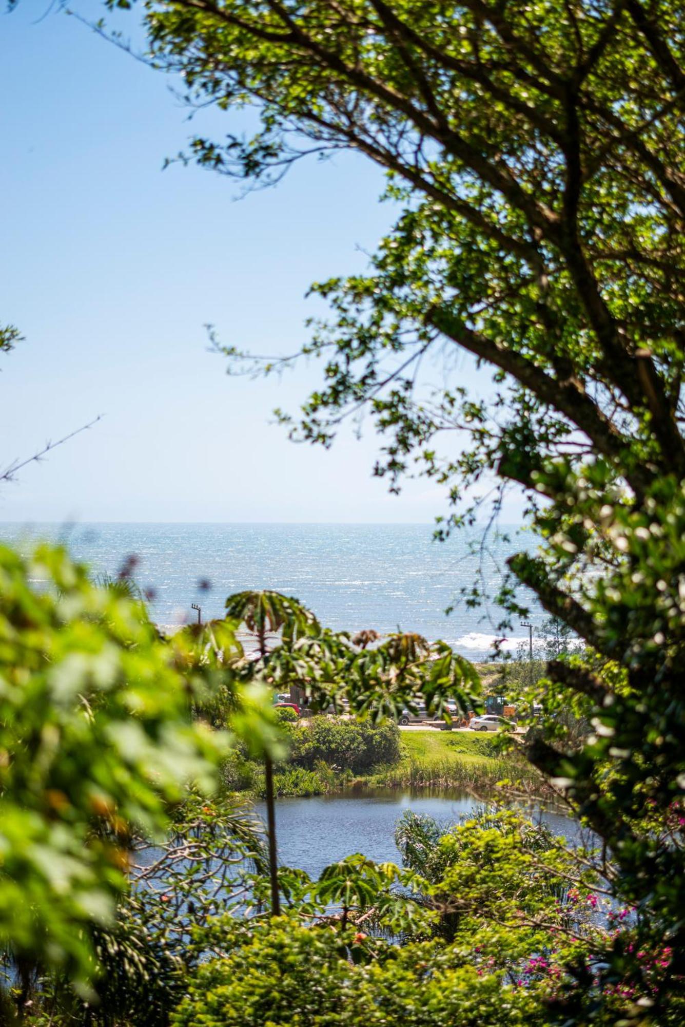 Coracao Da Terra Praia Do Rosa Bagian luar foto